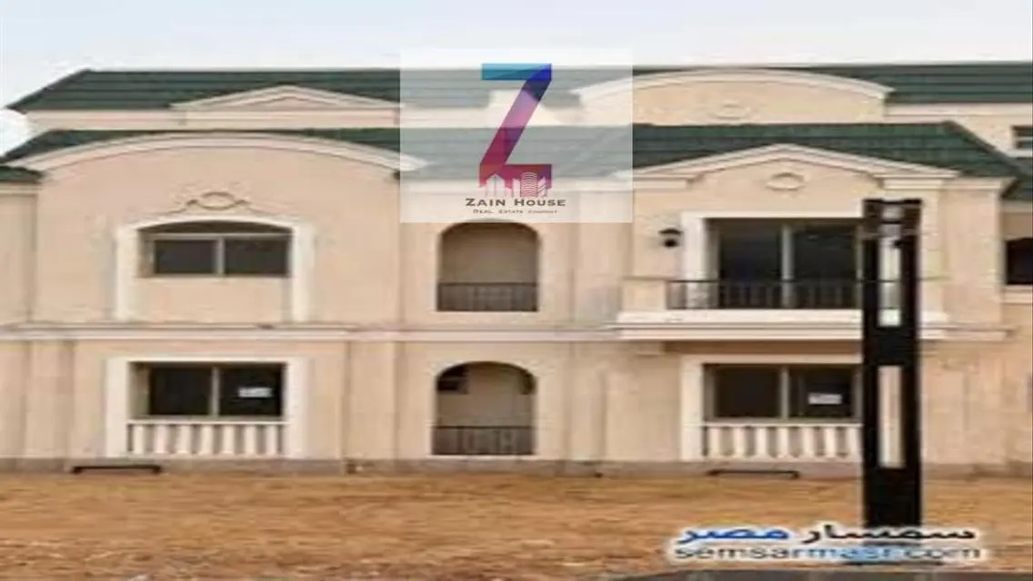 منزل رائع مع شرفة للبيع بسعر متميز