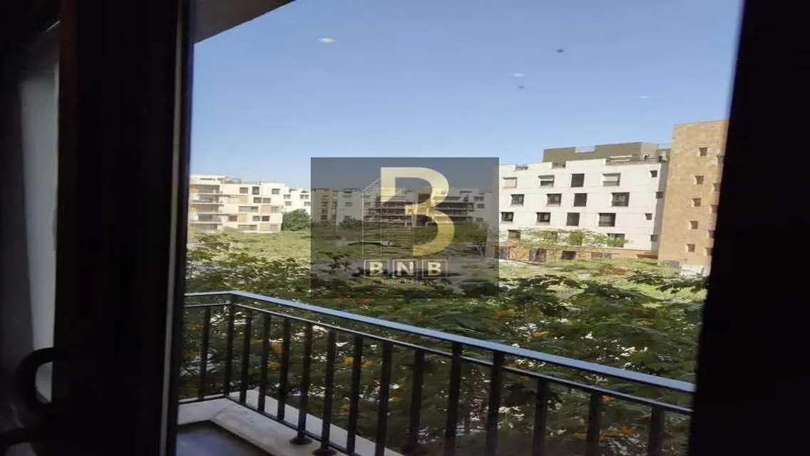 Stunning Apartment for Sale in 2053
