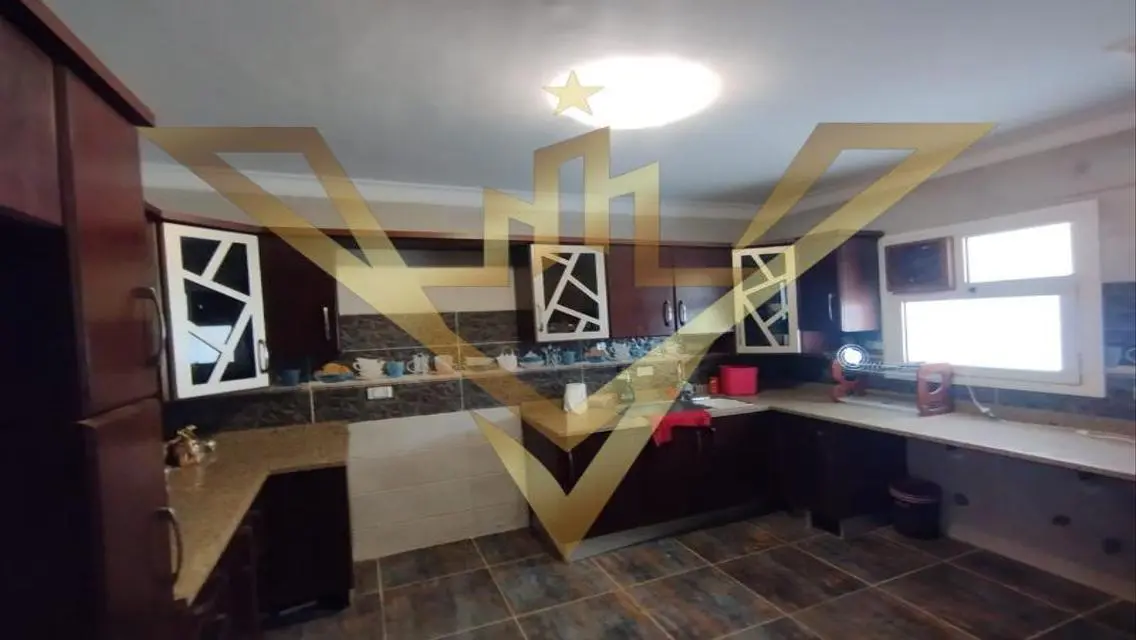 Luxury Apartment for Rent Overlooking Lakes