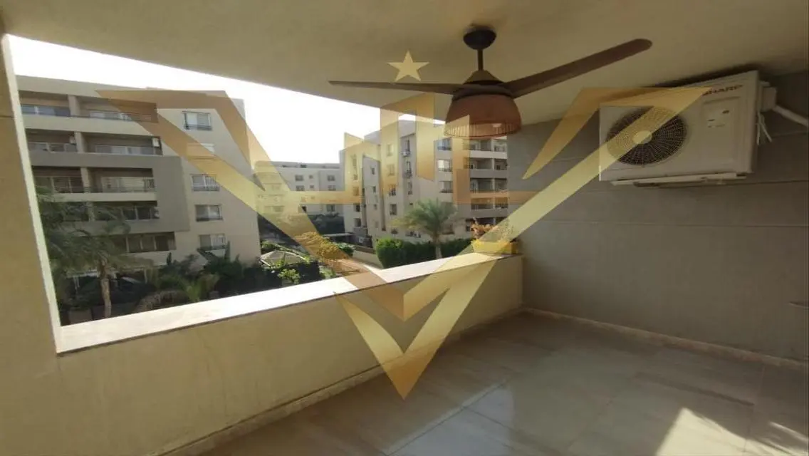 Luxury Apartment for Rent Overlooking Lakes