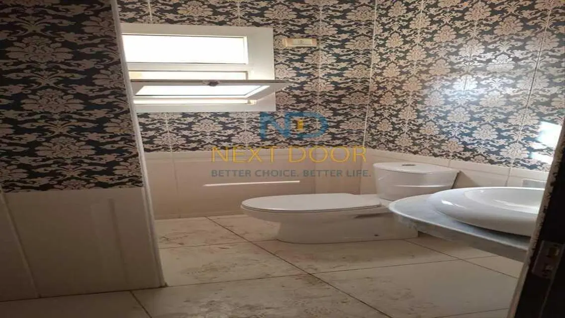 Luxurious Apartment with Spacious Layout for Rent in the City Center