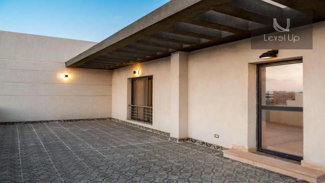 Luxurious 450 sqm Apartment with Stunning View