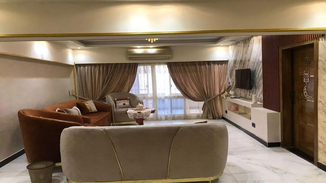 شقة رائعة بـ 5000000 جنيه مساحتها 200 متر