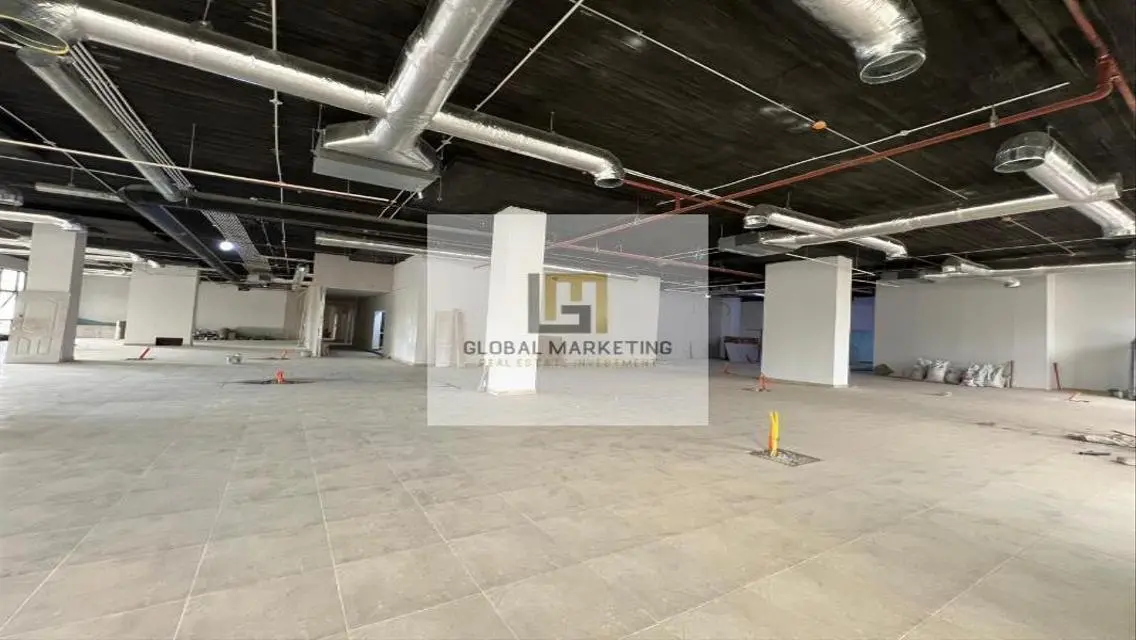 Luxury Apartment for Rent, 3000 Sq. M.