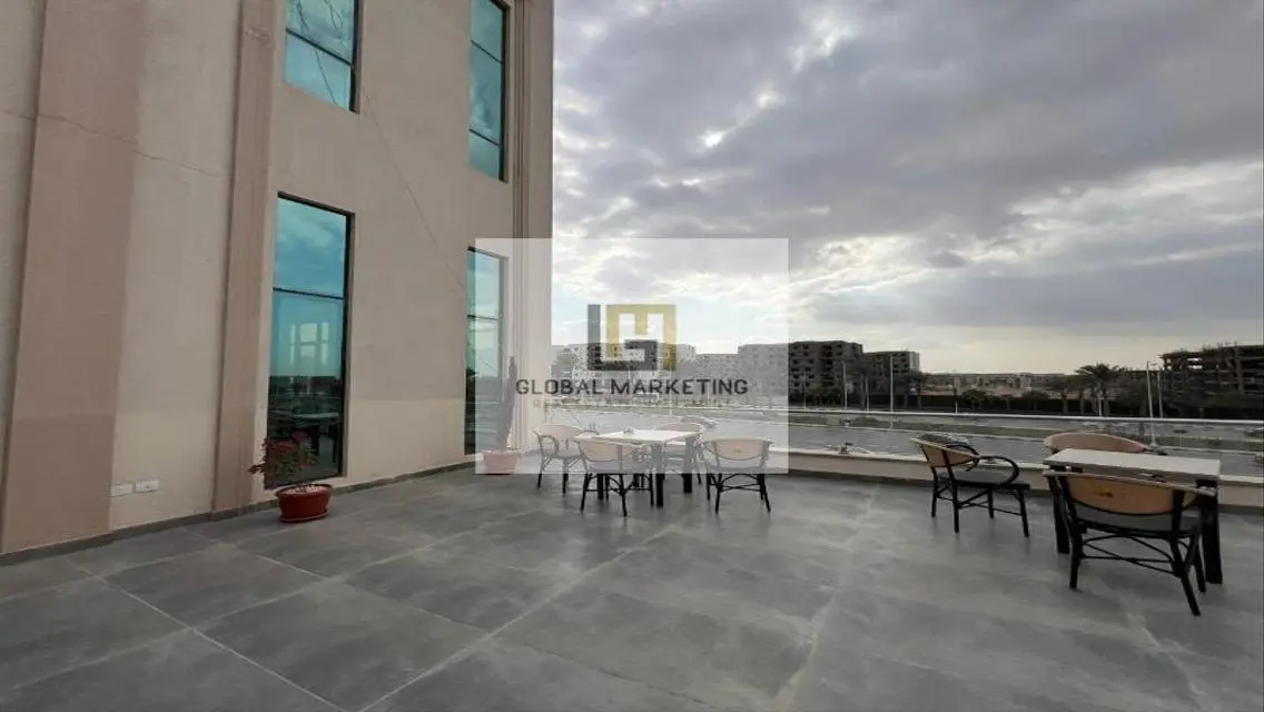 Luxury Apartment for Rent, 3000 Sq. M.