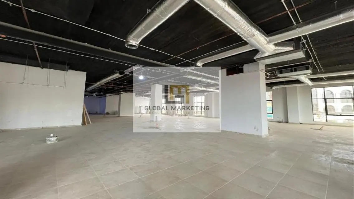 Luxury Apartment for Rent, 3000 Sq. M.