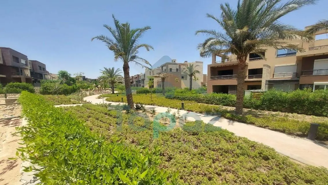 Luxury Apartment for Sale with Spacious Layout in the Heart of the City
