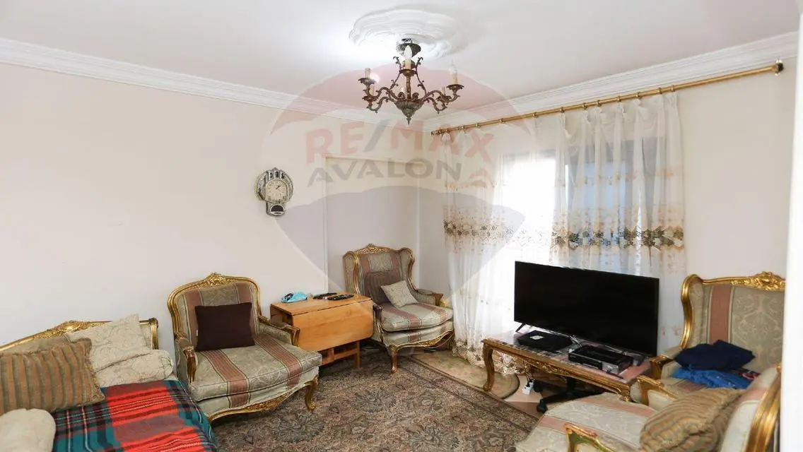 Stunning 100 sqm Apartment in the Heart of the City