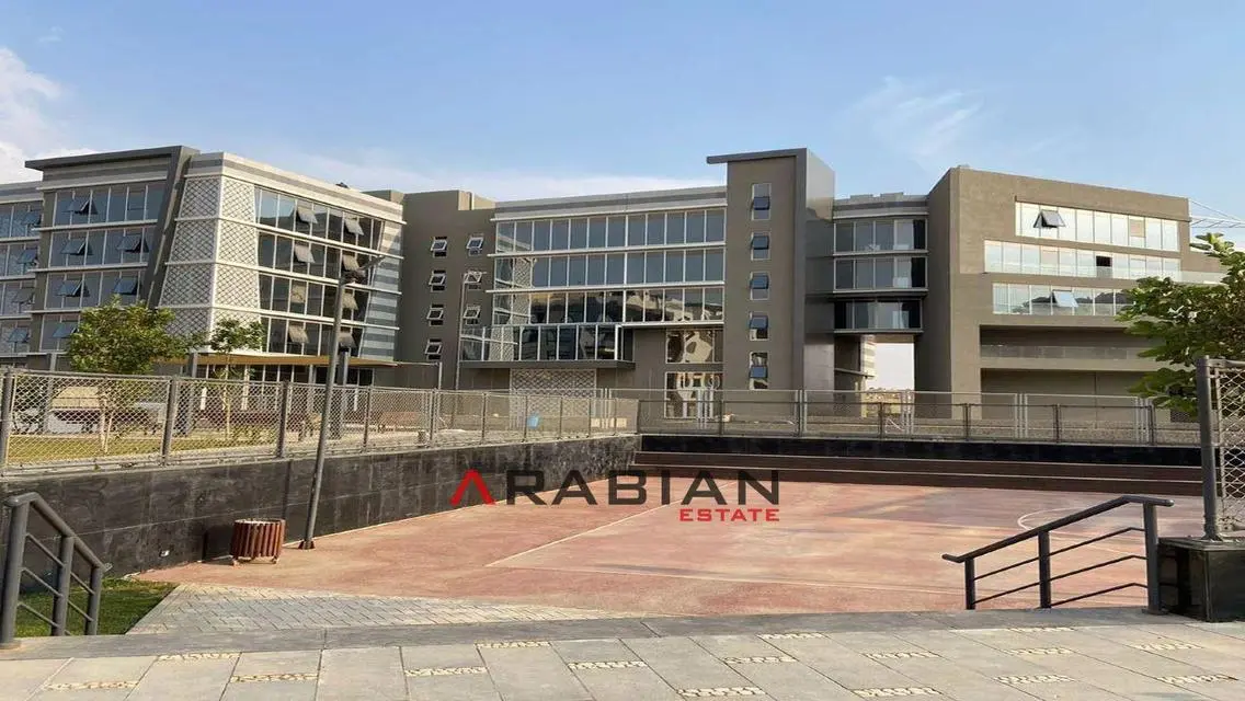 Luxury Villa for Sale - 100-5-AUC