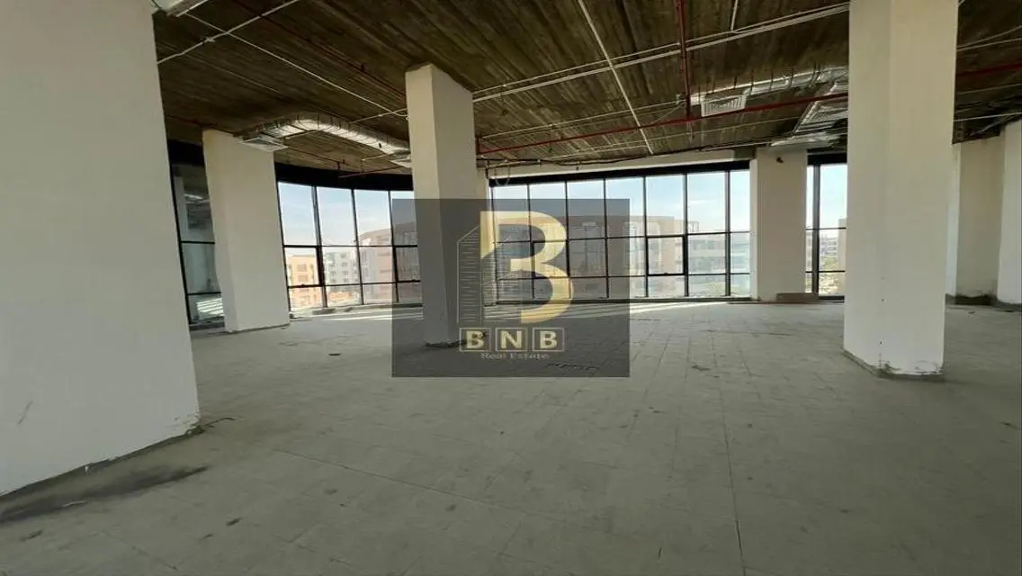 Spacious Luxury Apartment for Sale, 1250 sq. meters