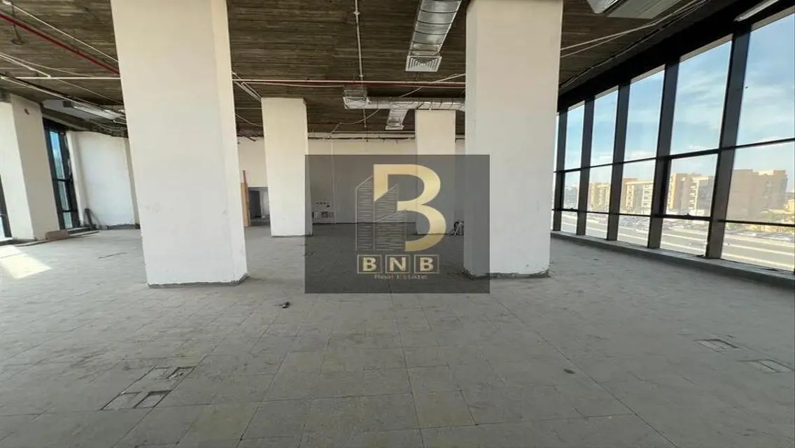 Spacious Luxury Apartment for Sale, 1250 sq. meters