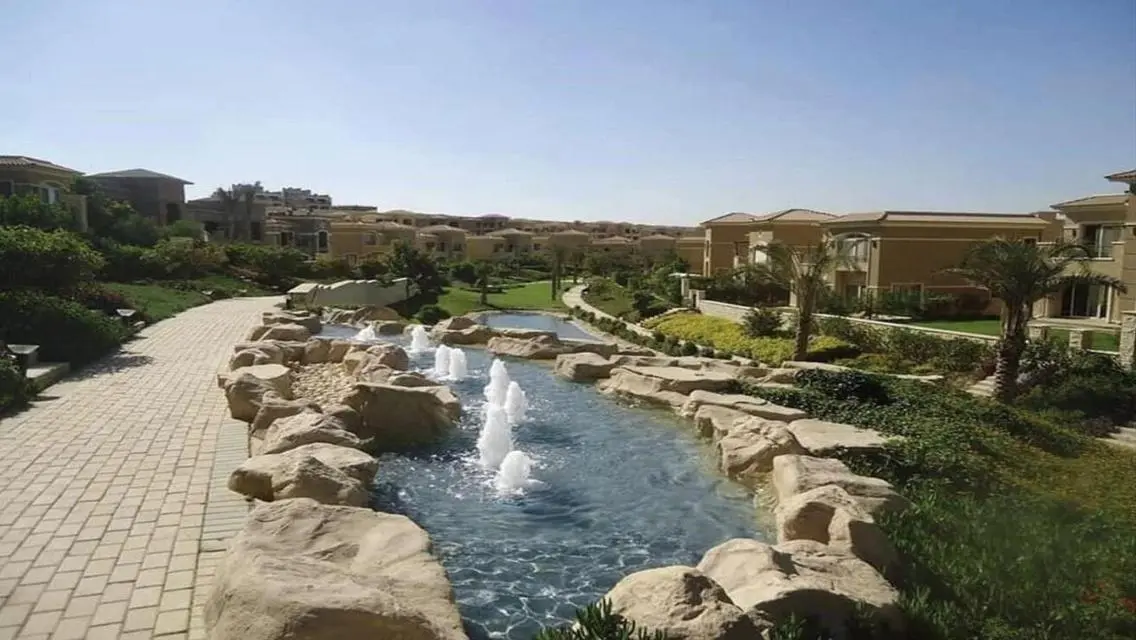 Luxury Villa for Sale with Private Garden in Prime Location