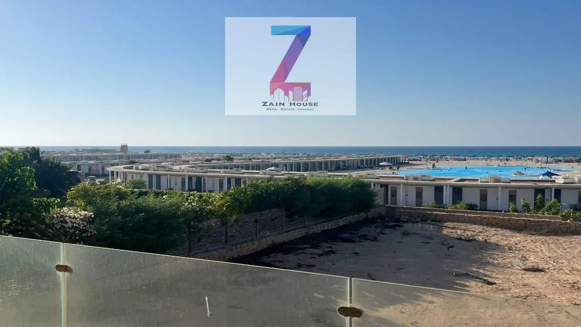 Luxury Apartment with Modern Amenities