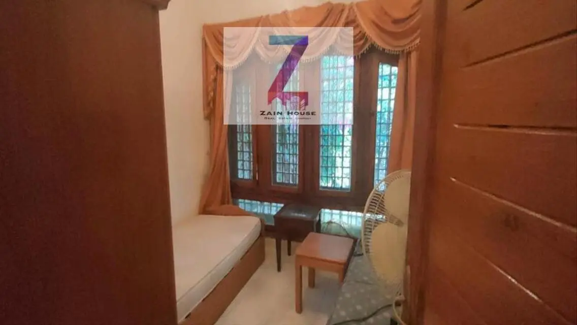 فيلا مذهلة للبيع في موقع متميز