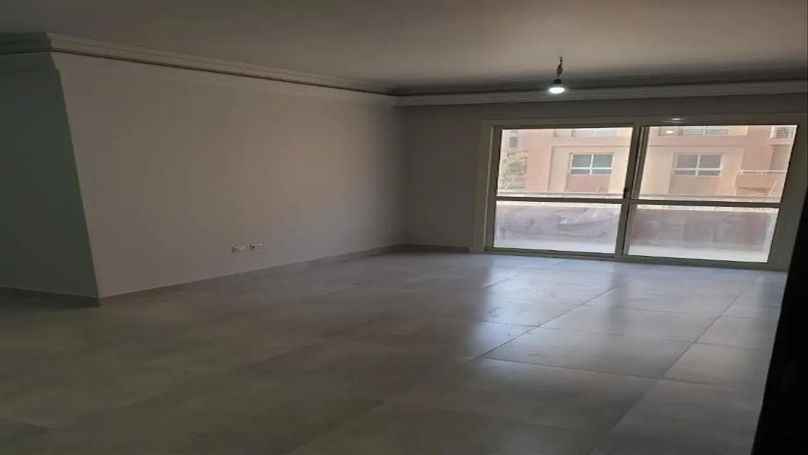 شقة فاخرة للبيع في NOOR Real Estate
