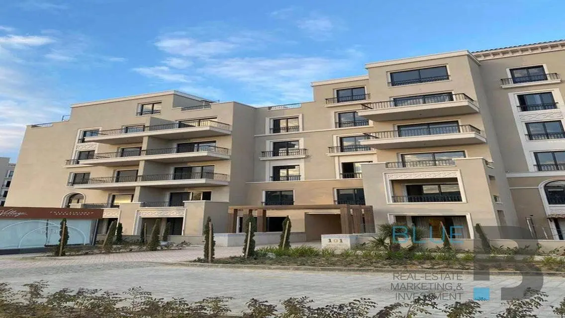 Luxury Apartment with 3 Bedrooms Overlooking Lakes