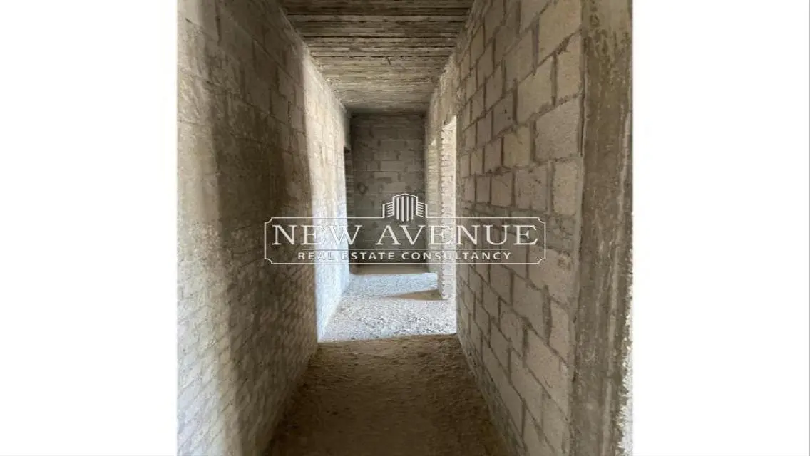 شقة رائعة للبيع في نادي س