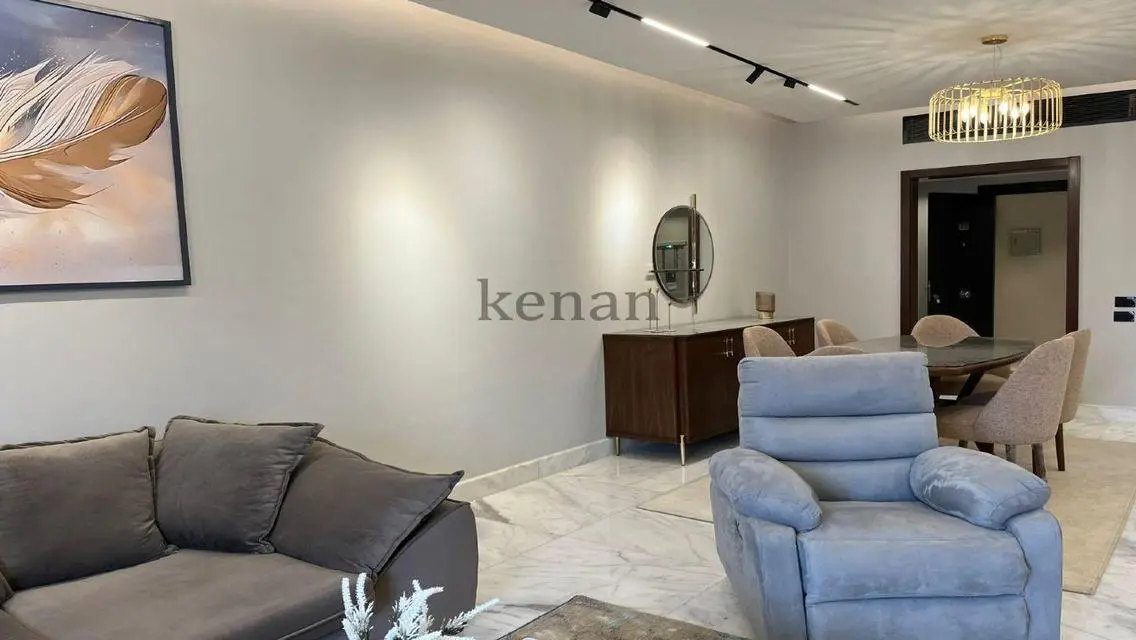 Luxury 3-Bedroom Apartment with Lake View
