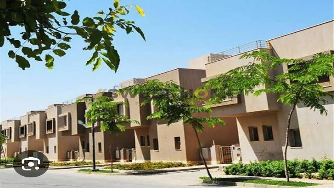 فيلا فاخرة للبيع بمساحة مثالية