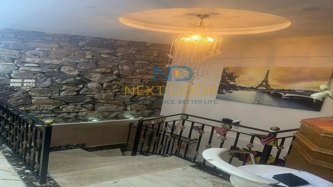 شقة فاخرة للبيع بمساحة 254 متر
