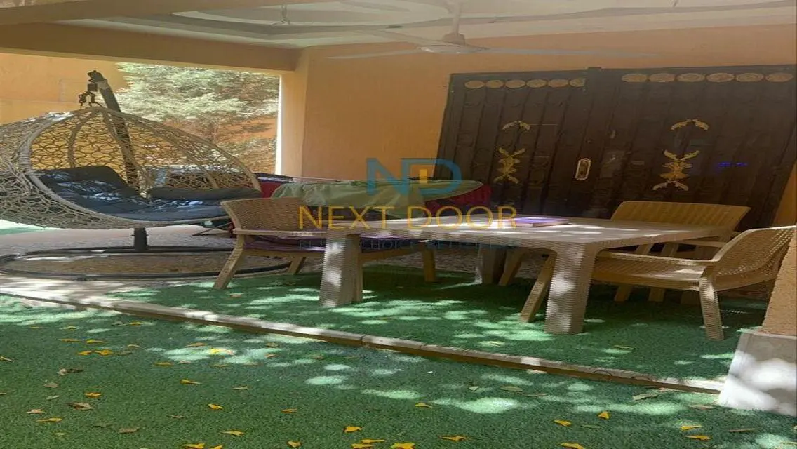 شقة فاخرة للبيع بمساحة 254 متر