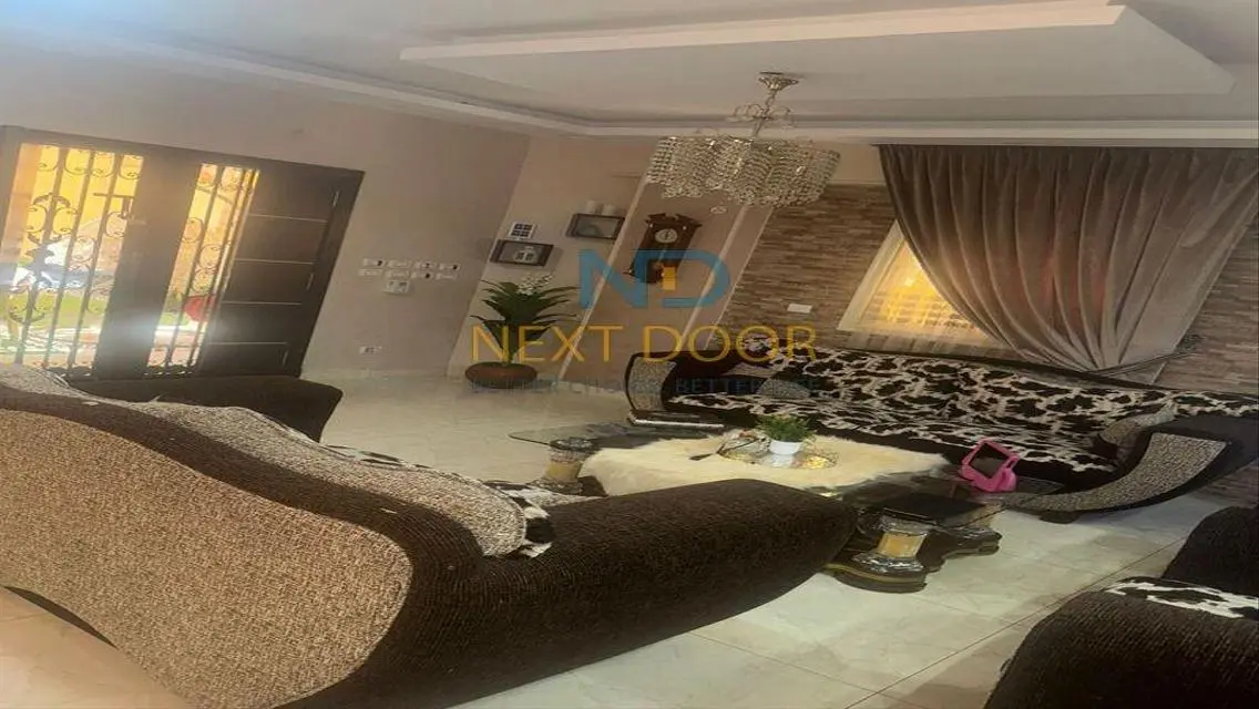شقة فاخرة للبيع بمساحة 254 متر