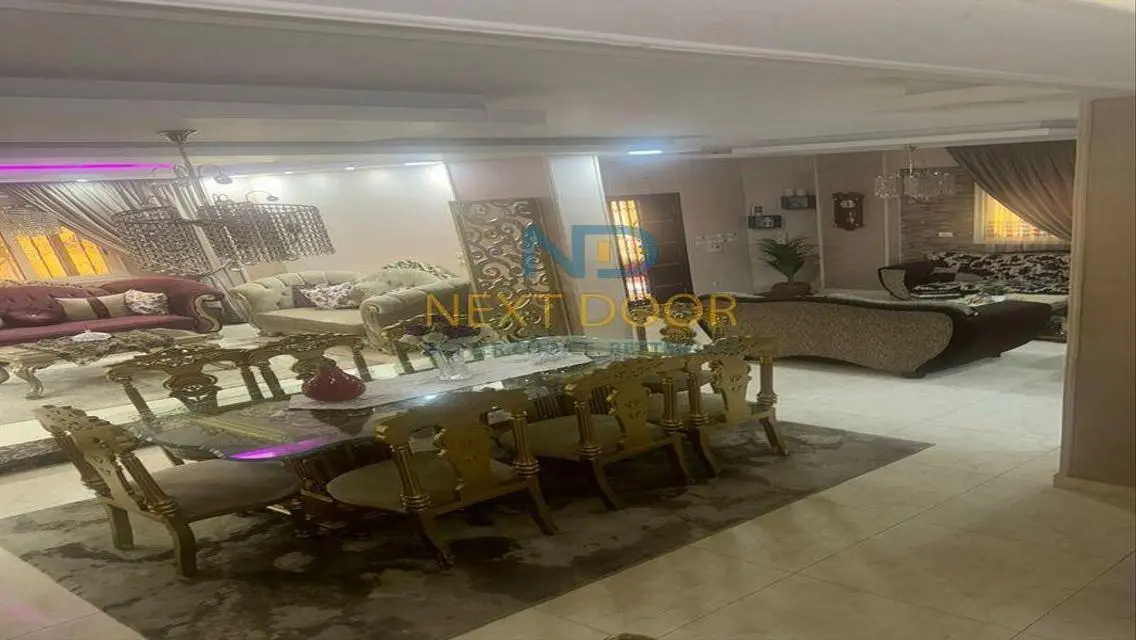 شقة فاخرة للبيع بمساحة 254 متر