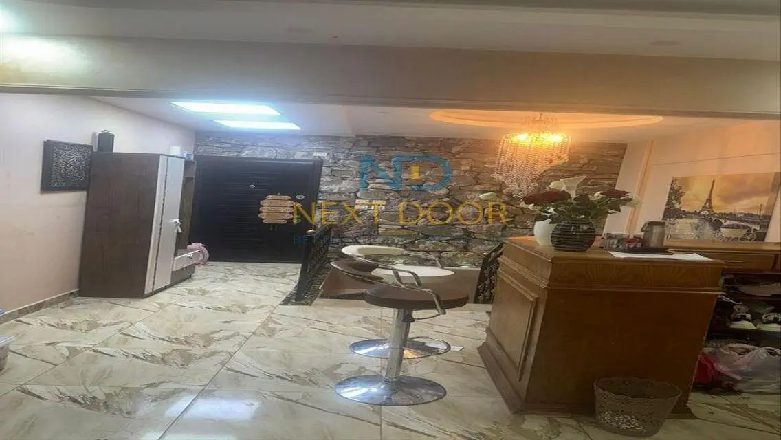شقة فاخرة للبيع بمساحة 254 متر