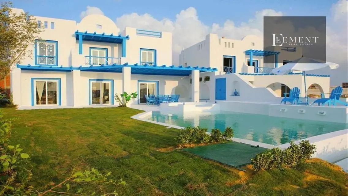 شقة عصرية في سكالا 110، بمساحة فسيحة مع إطلالات رائعة