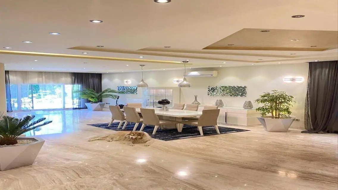 Luxury Villa for Sale with Private Garden and Pool