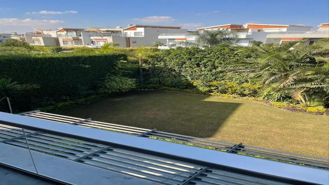 Luxury Villa for Sale with Private Garden and Pool