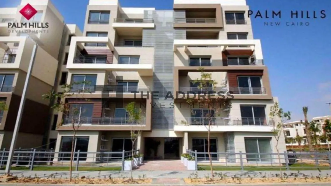 Luxury and Comfort in Palm Hills