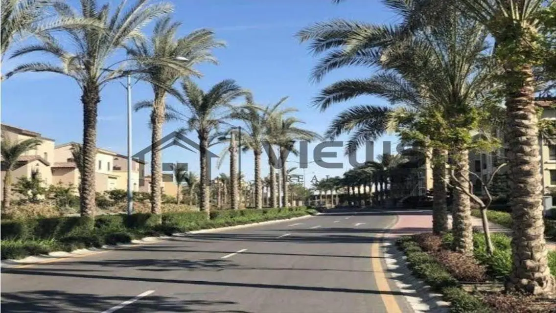 Luxury Villa in Marassi with Complete Amenities
