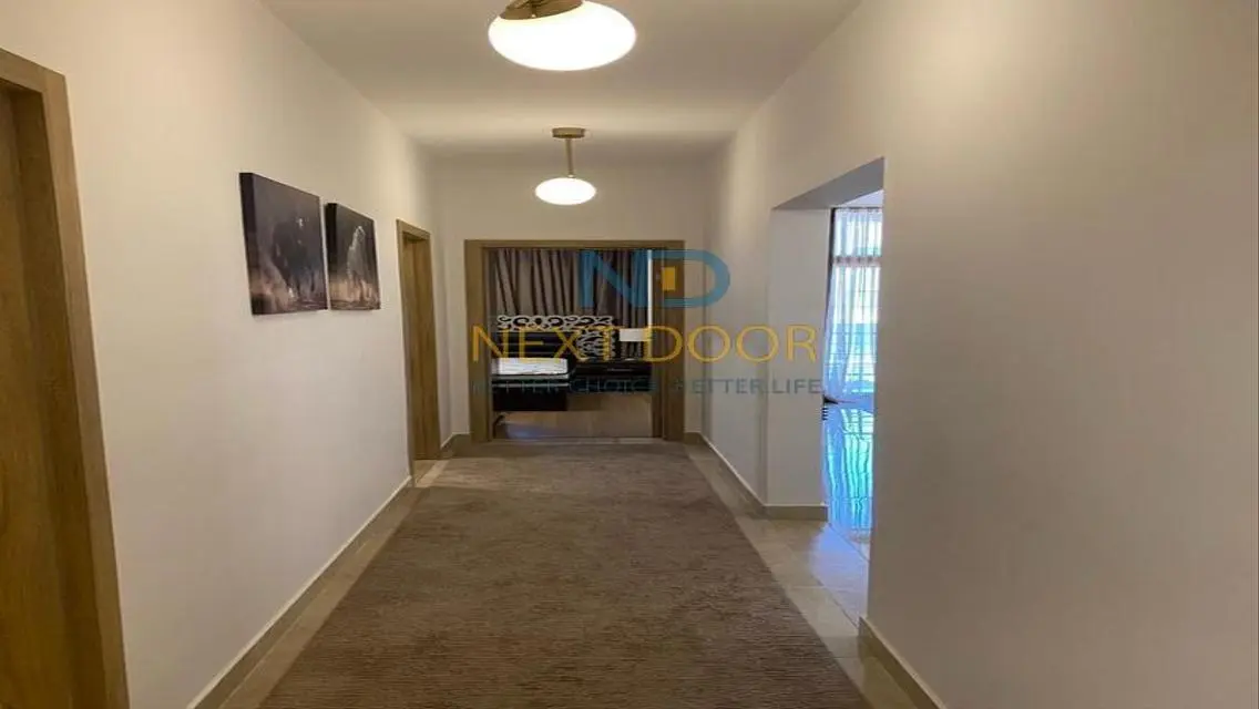 Luxurious Apartment in Golden Square