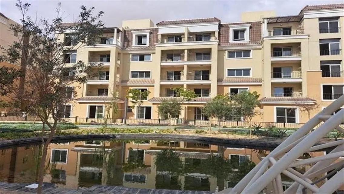 Luxury Villa with Private Garden and Pool in Prime Location