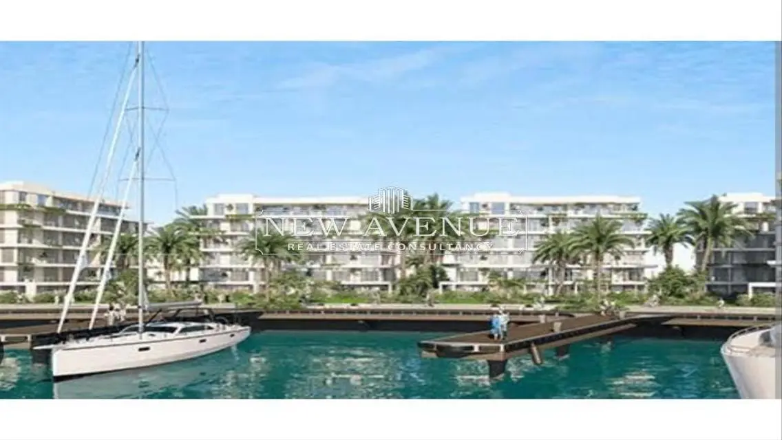 Luxury Apartment Overlooking a Major Landmark for Sale