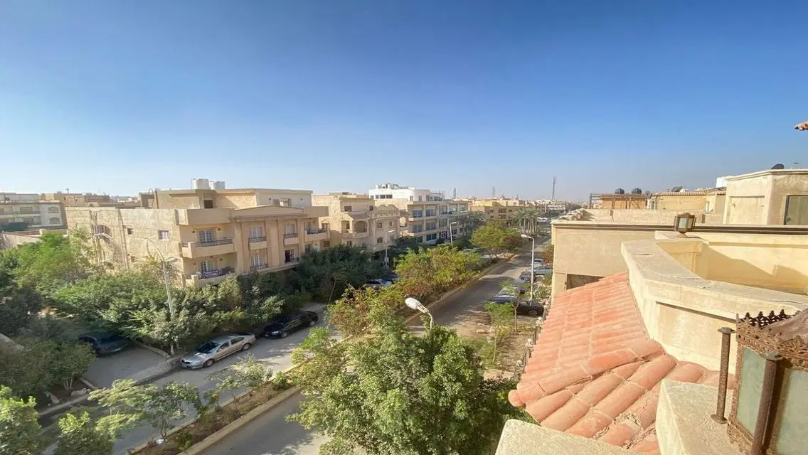 شقة فاخرة للإيجار في موقع متميز