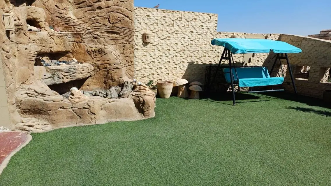 شقة فاخرة للإيجار في موقع متميز