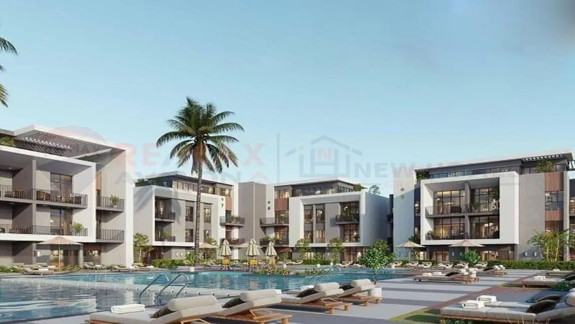 Luxury Apartment with Stunning Lake View