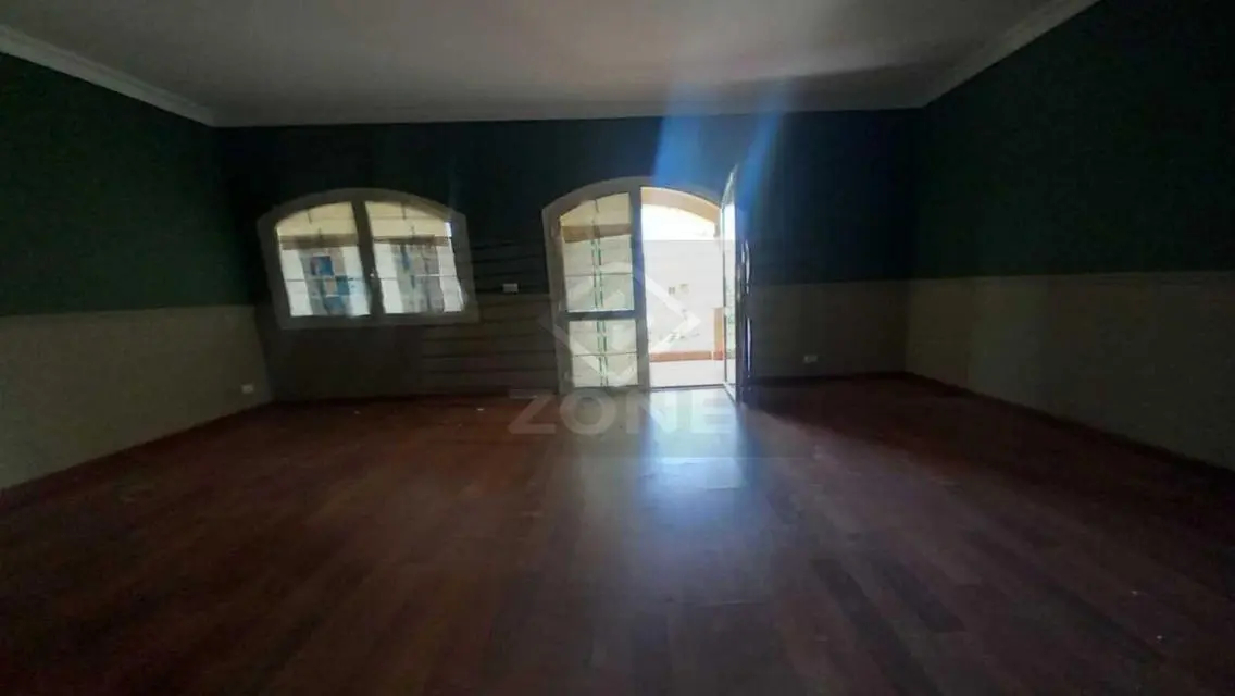 Luxurious Office in the Banks Area of Madinaty