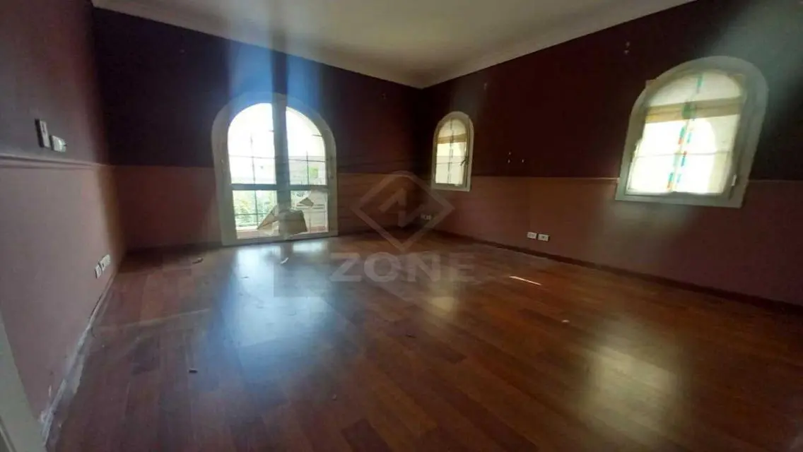 Luxurious Office in the Banks Area of Madinaty