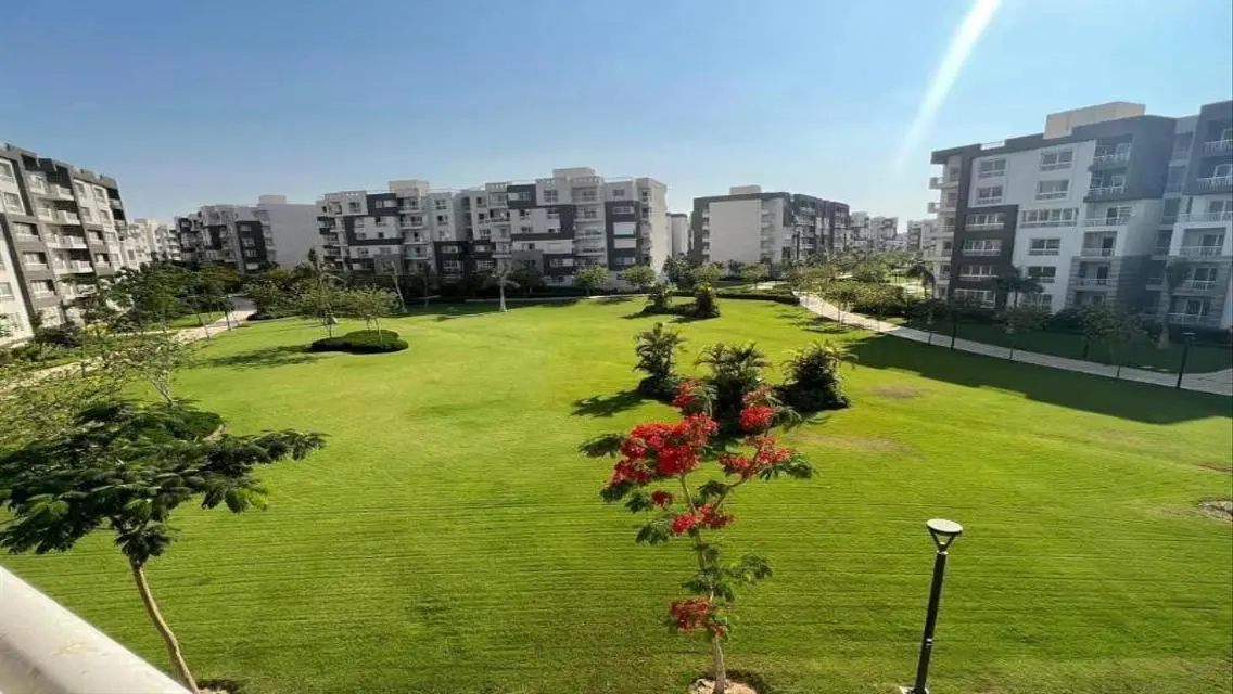 Luxury 3-Bedroom Apartment in All Seasons Park