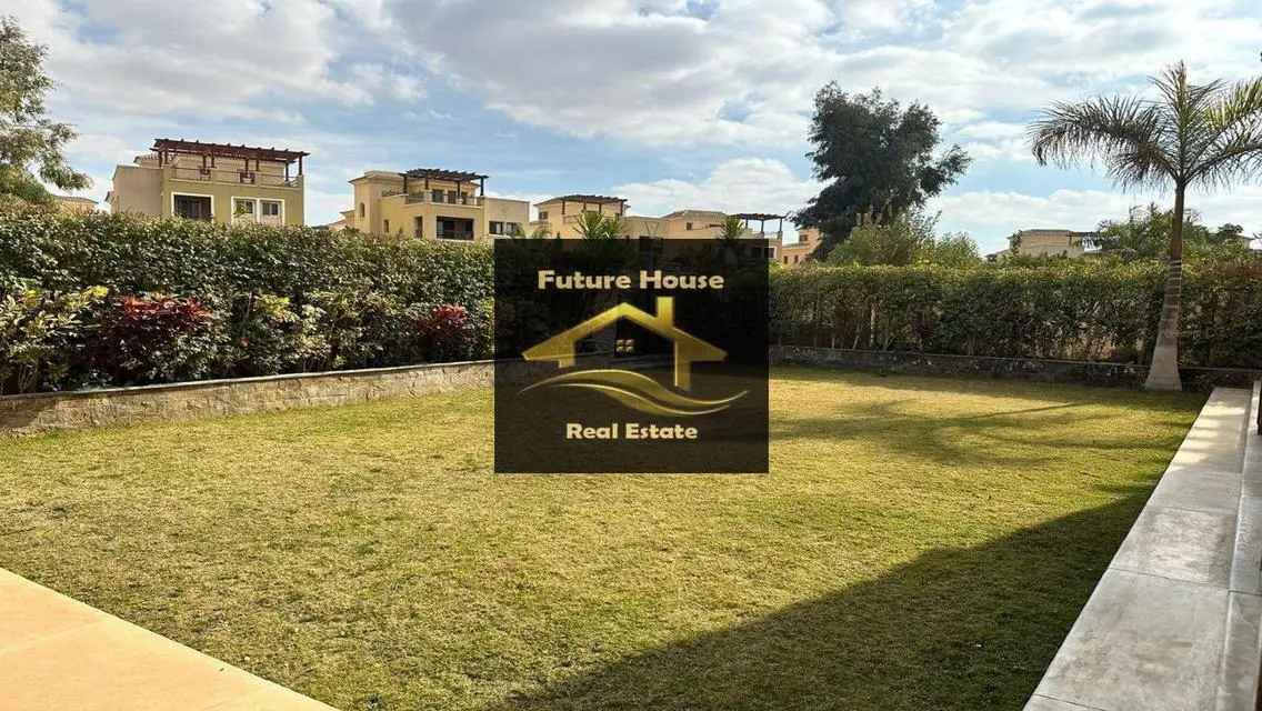 Luxury Villa with Private Garden and Pool in Prime Location