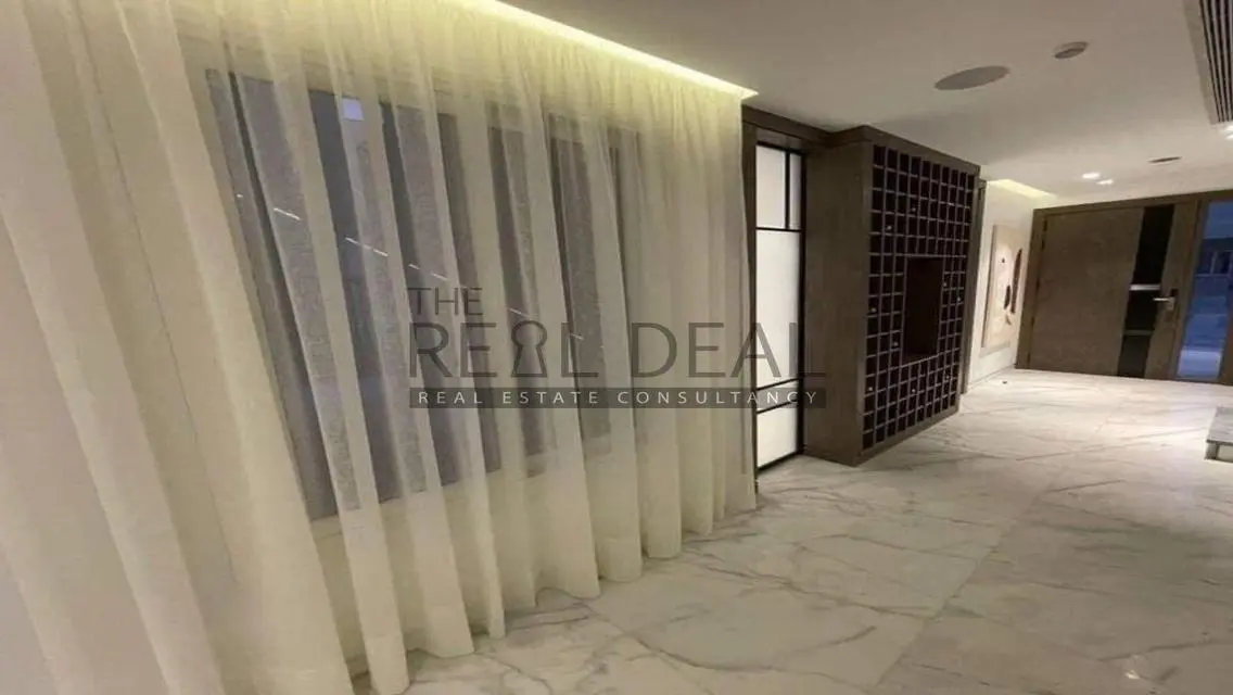 Luxury Villa for Sale in Stone Park Compound - New Cairo
