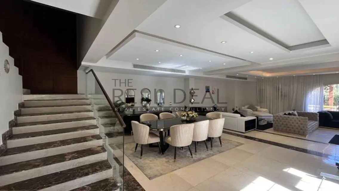 Luxury Villa for Sale in Stone Park Compound - New Cairo