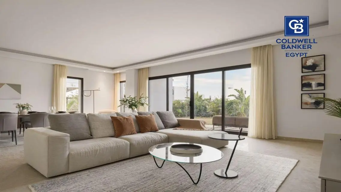 Luxury Villa for Sale in Ora