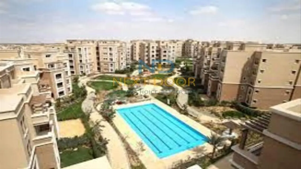 شقة فاخرة مطلة على البحيرات - 14500000 جنيه