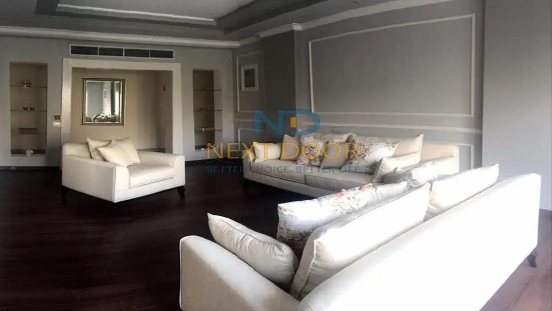 شقة فاخرة مطلة على البحيرات - 14500000 جنيه
