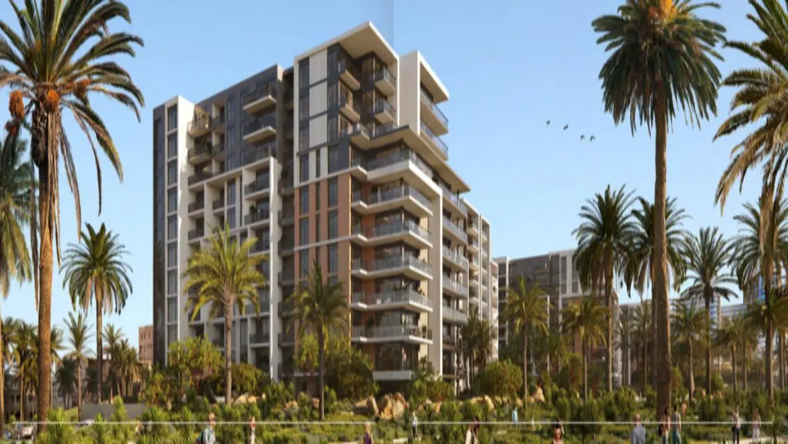 Luxury Apartment Overlooking the Lake with Modern Amenities
