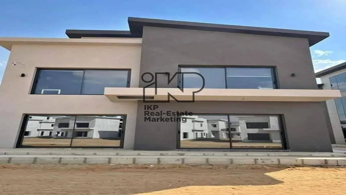 Luxury Apartment for Rent with Stunning Views in a Prime Location
